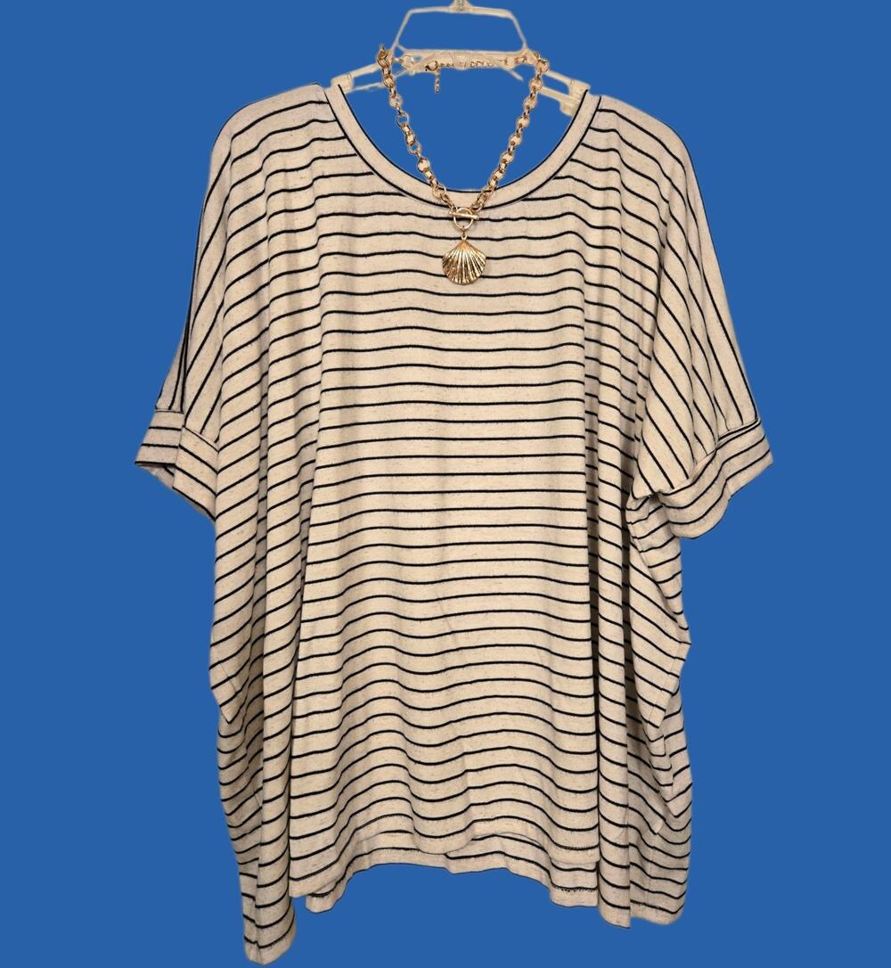 ✨ Sharagano Striped Boxy Knit Top Blouse with Silver Lurex ✨
